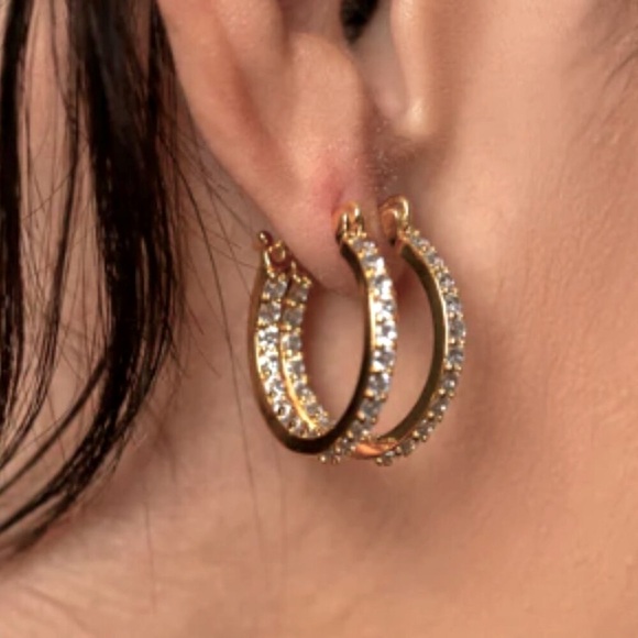 πβ¨ Crystal Haze Mini Serena Hoop Earrings β Gold + White Crystal Magic! β¨π - Picture 16 of 16